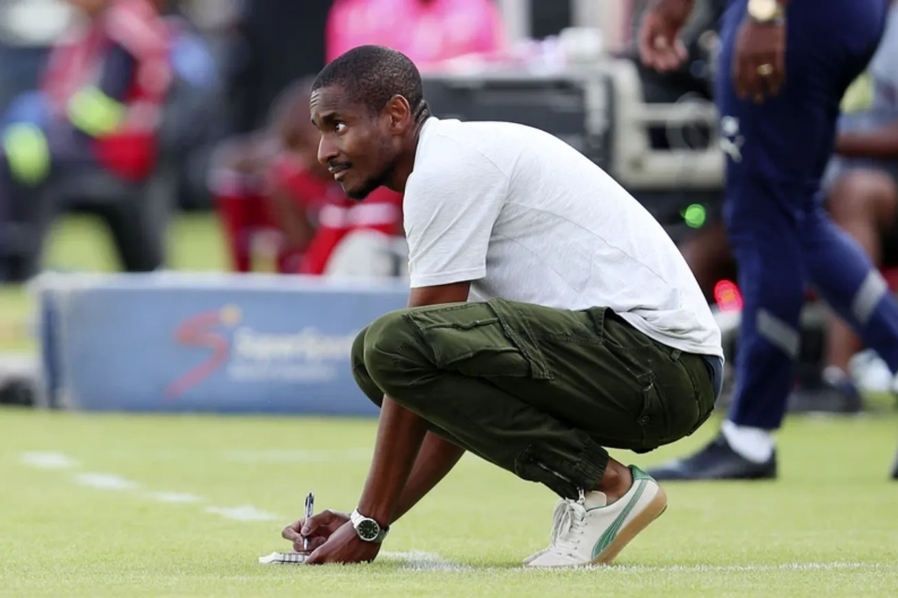 Football, Politics, and the African Coaching Carousel: The Story Behind Rhulani Mokwena’s Algiers Arrest