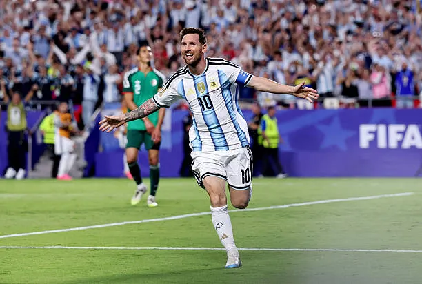 Messi's Hat-Trick Beats Algeria. The Possession System Petkovic Built Never Got the Ball.